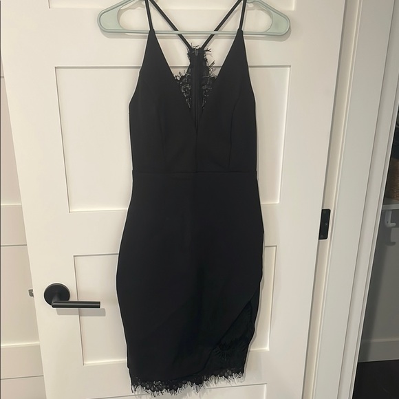 Astr Black Lace Midi Bodycon - Picture 3 of 8